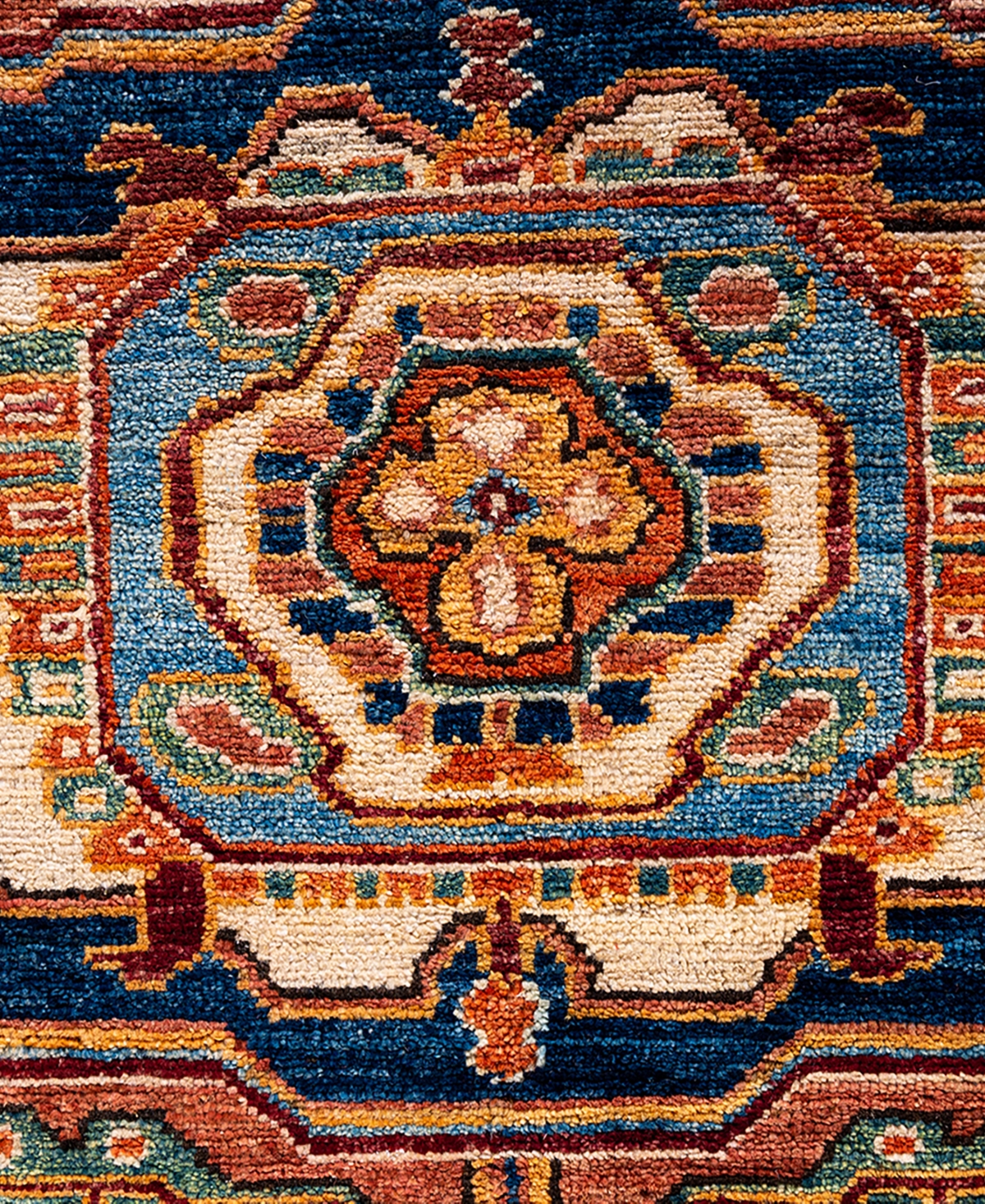 Adorn Hand Woven Rugs Serapi M1993 8'2"x9'11" Area Rug