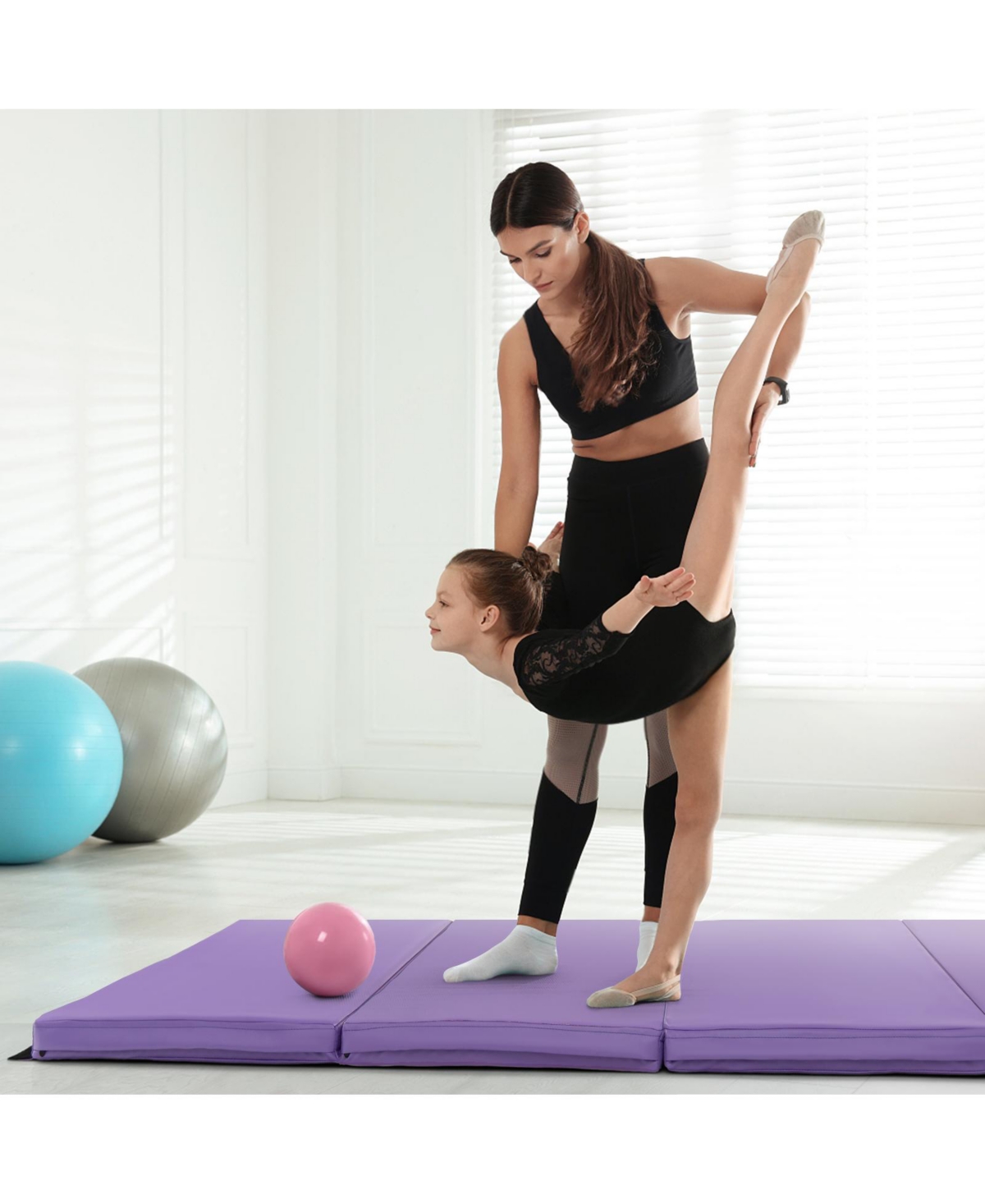 Vebreda Folding Gymnastics Mat with Carry Handles and Sweatproof Detachable Pu Leather Cover- Purple