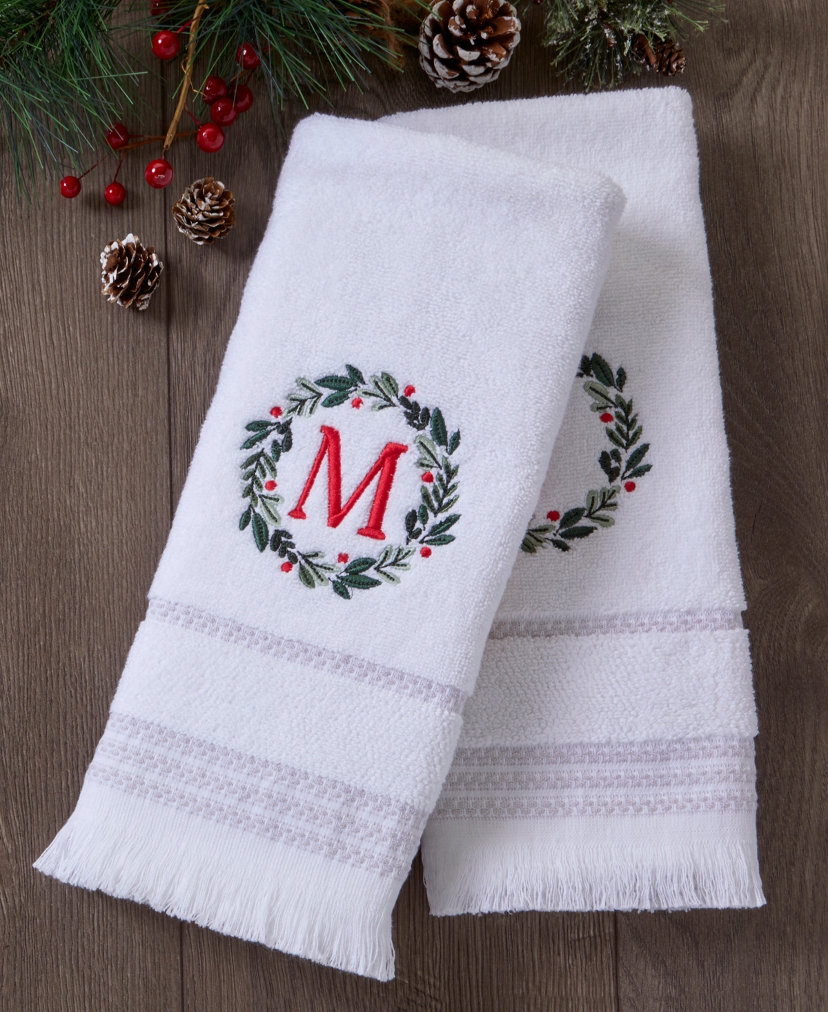 Skl Home Wreath Monogram Cotton Hand Towel, 16" X 26" In White