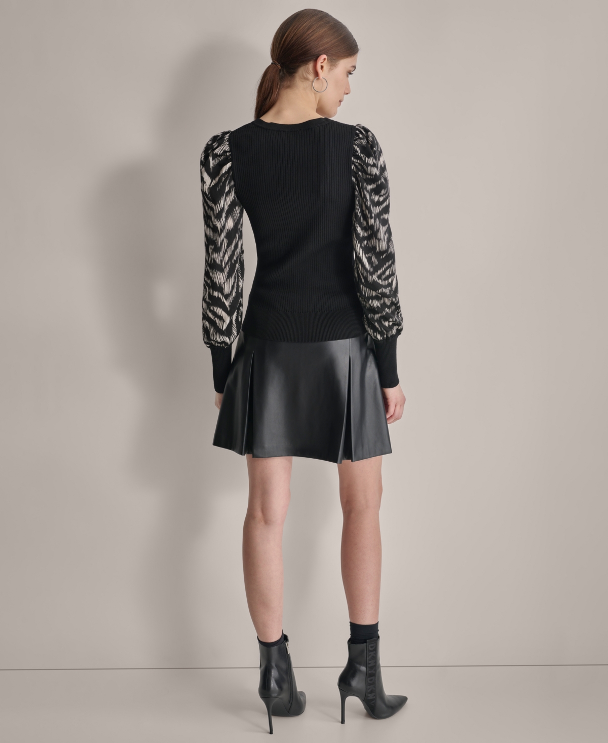 Dkny Women's V-Neck Rib-Knit Satin-Long-Sleeve -str Ti