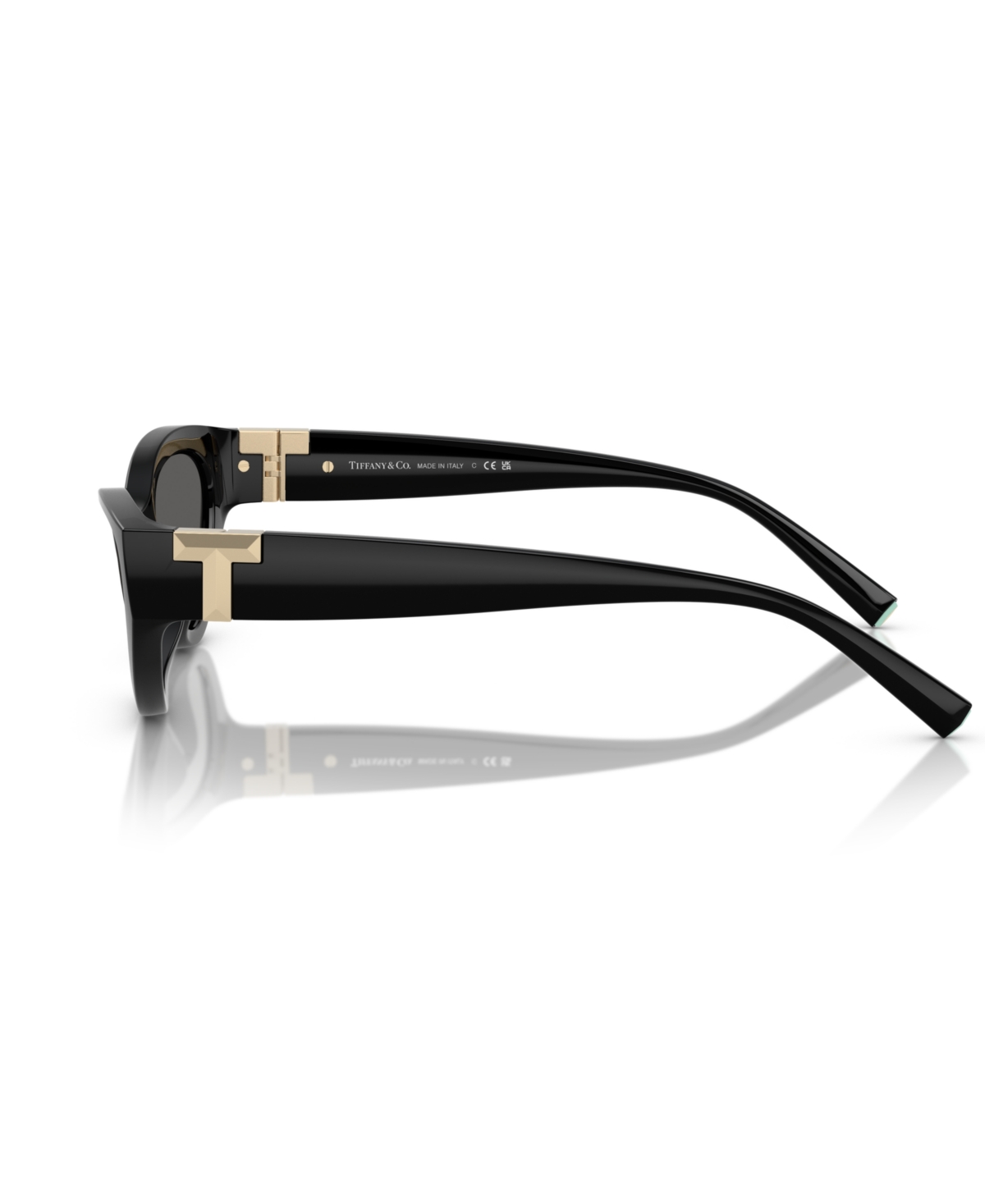 Tiffany & Co . Cat-eye Sunglasses With Black Frame In Black