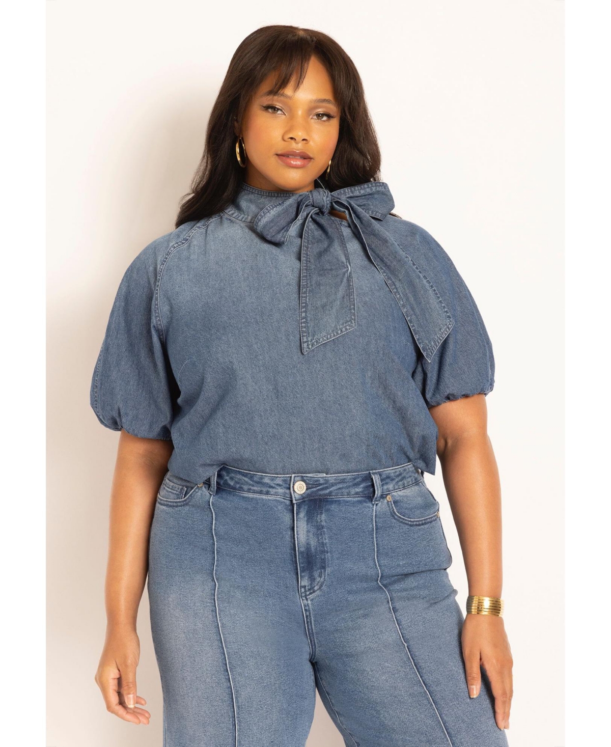Women's Puff Sleeve Chambray Tie Neck Top - Medium wash