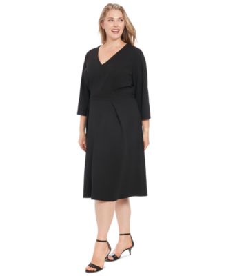 Plus Size Topstitched 3/4-Sleeve Dress