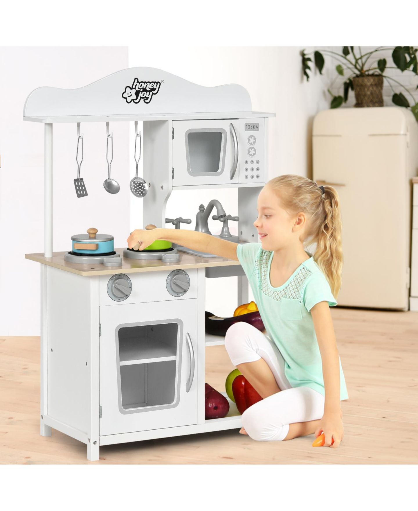 Детские игрушки SUGIFT Sound-and-Light Stove Play Kitchen Set with Accessories, Ages 3+ — фото 10