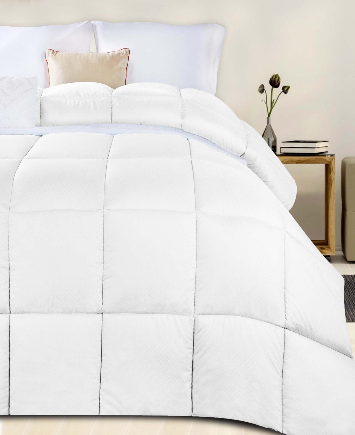 Superior Monochrome Basketweave Plush Microfiber Down Alternative Comforter, Full/queen In White