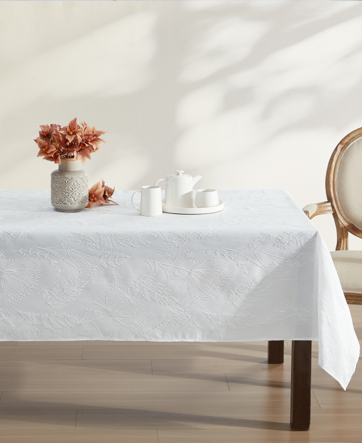 Laura Ashley Raised Woven Tablecloth, 60" X 84" In Cynthia White