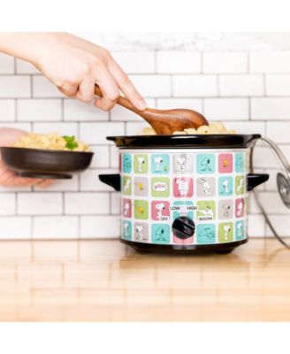 Peanuts 2 Quart Slow Cooker - Snoopy & Woodstock Appliance