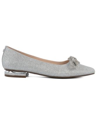 Women's Quinnie Pointed Toe Embellished Dress Flats