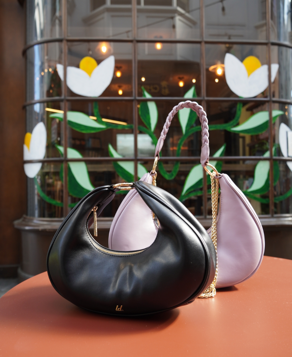 Like Dreams Nova Convertible Shoulder Bag In Black