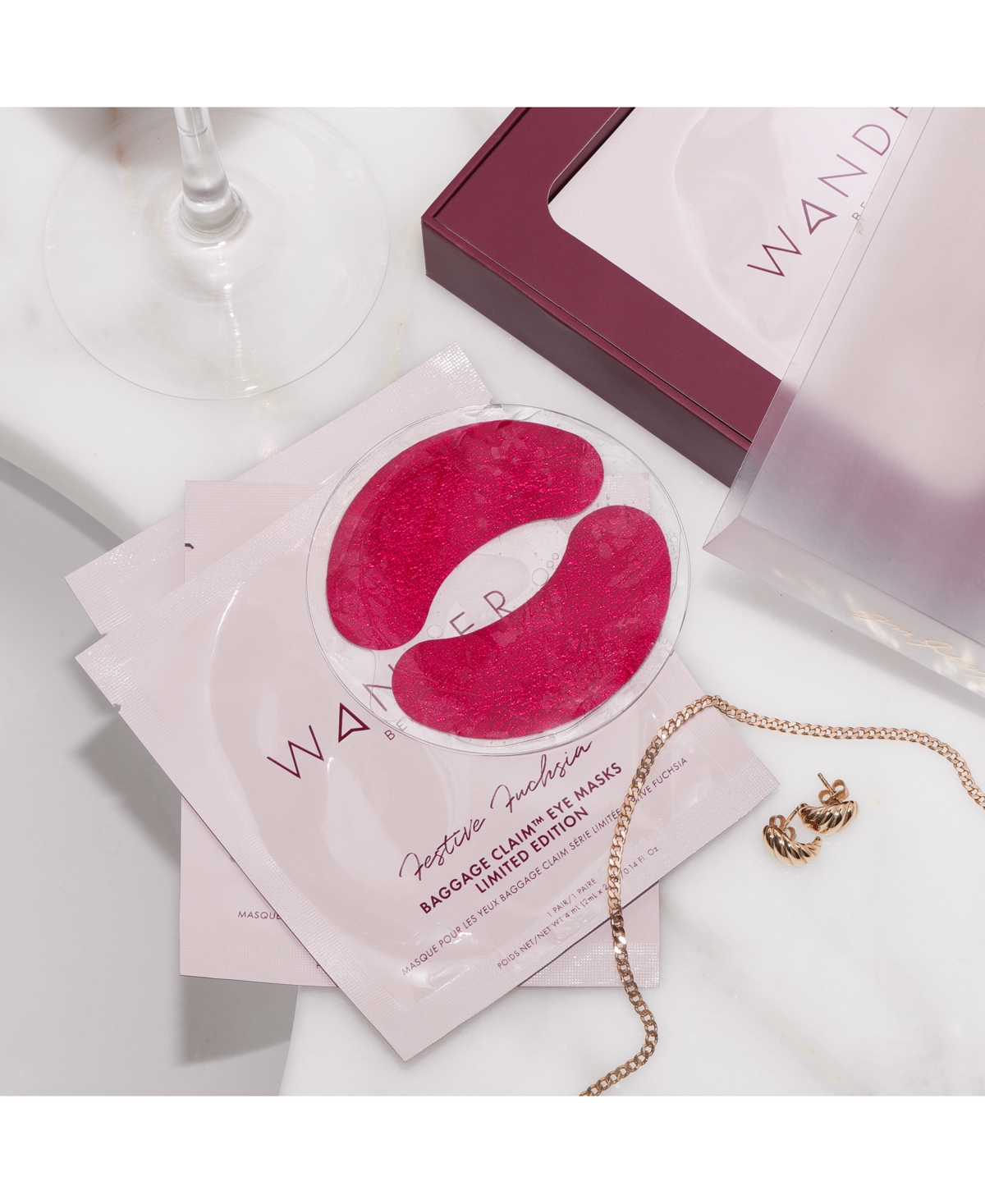 WANDER BEAUTY BAGGAGE CLAIM LIMITED-EDITION FESTIVE FUCHSIA EYE MASKS, CREATED FOR MACY'S 
