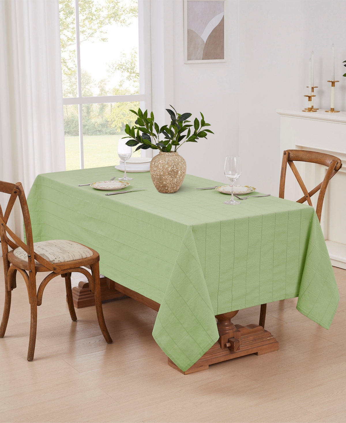 Izod Chadwick Oblong Tablecloth, 60" X 120" In Laurel