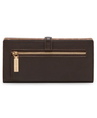 2 Piece Gift Set with Sculpted Buckle Wallet and Removeable Card Organizer