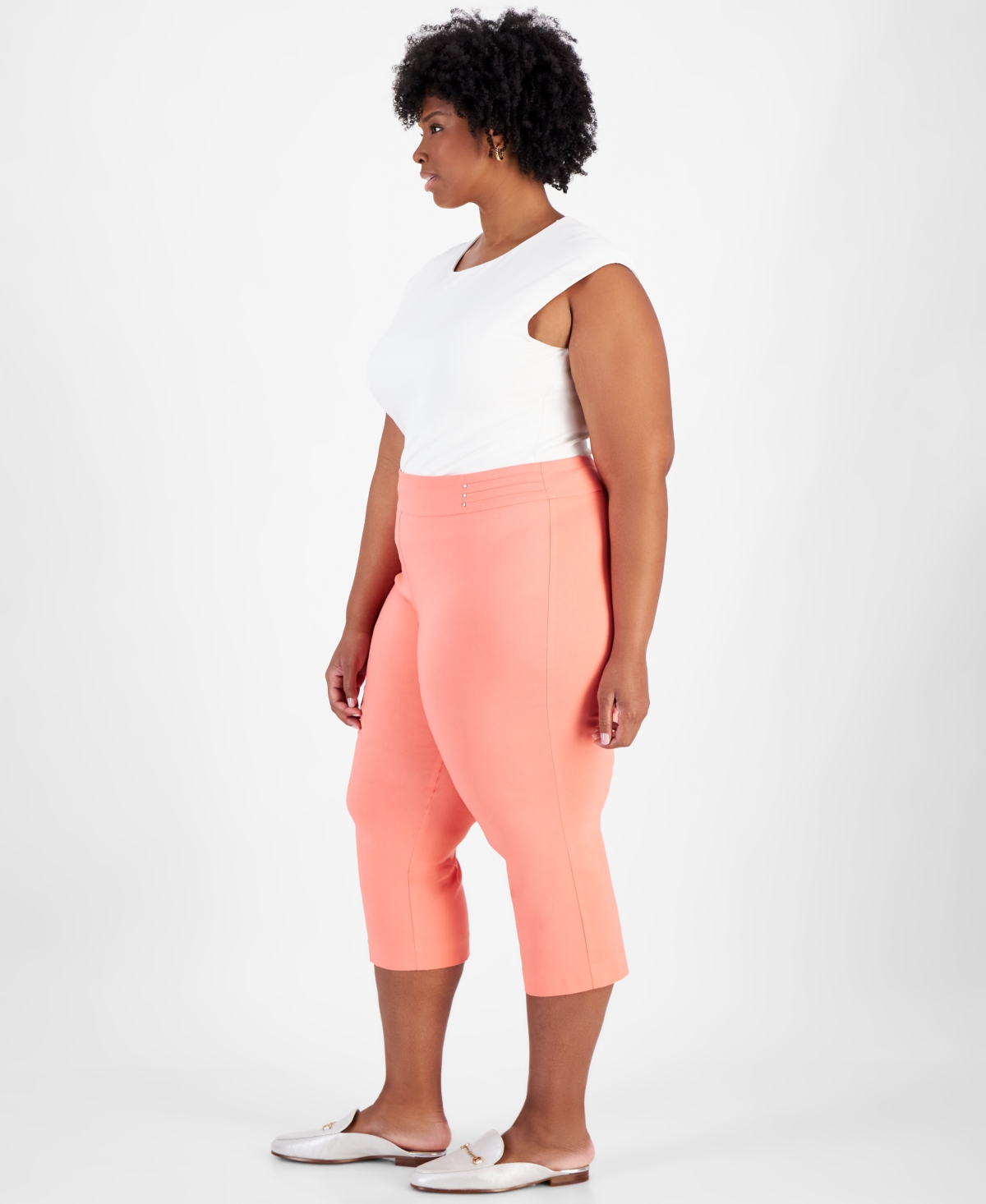 JM COLLECTION PLUS SIZE TUMMY CONTROL PULL-ON CAPRI PANTS, CREATED FOR MACY'S 