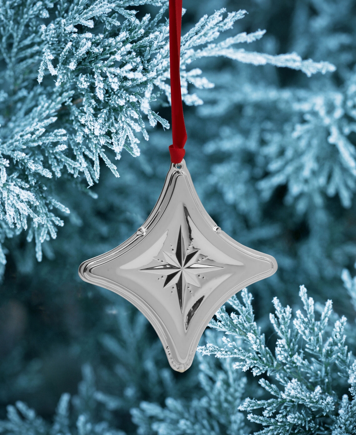 Mikasa 2024 Plated Star Ornament, 3rd Edition In Silver