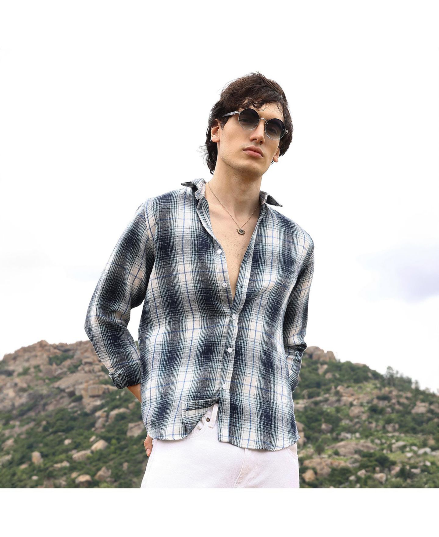 Мужская рубашка Cahoot Campus Sutra Navy Blue & Ivory White Ombre Buffalo Check, цвет: Синий — фото 2