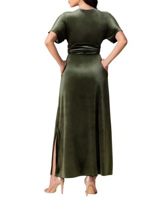 Women's Verona V-Neck Velvet Evening Gown With Pockets