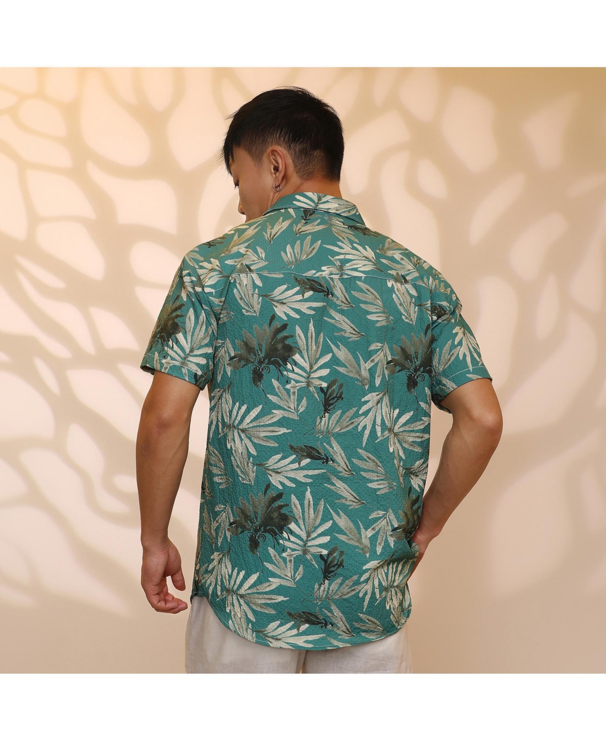 Campus Sutra Men's SeaBreezy Foliage Shirt - Green