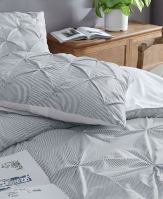 Classic Stripes Pintuck 2-Pc. Comforter Set, Twin
