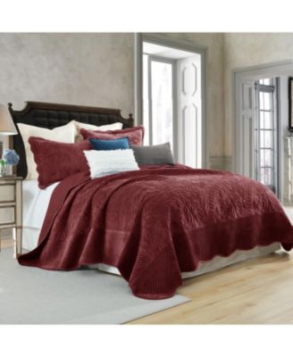3 Pc Luxury Velvet Oversized Embroidery Soft and Plush Quilt Set King