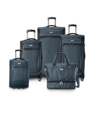 Avalon 17" Carry-On Underseater