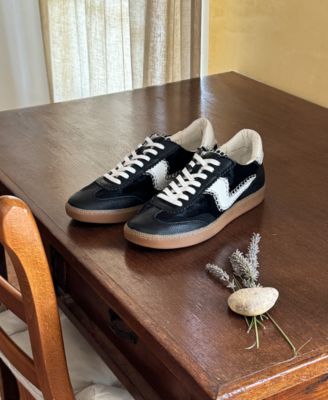 Women's Notice Low-Profile Lace-Up Sneakers