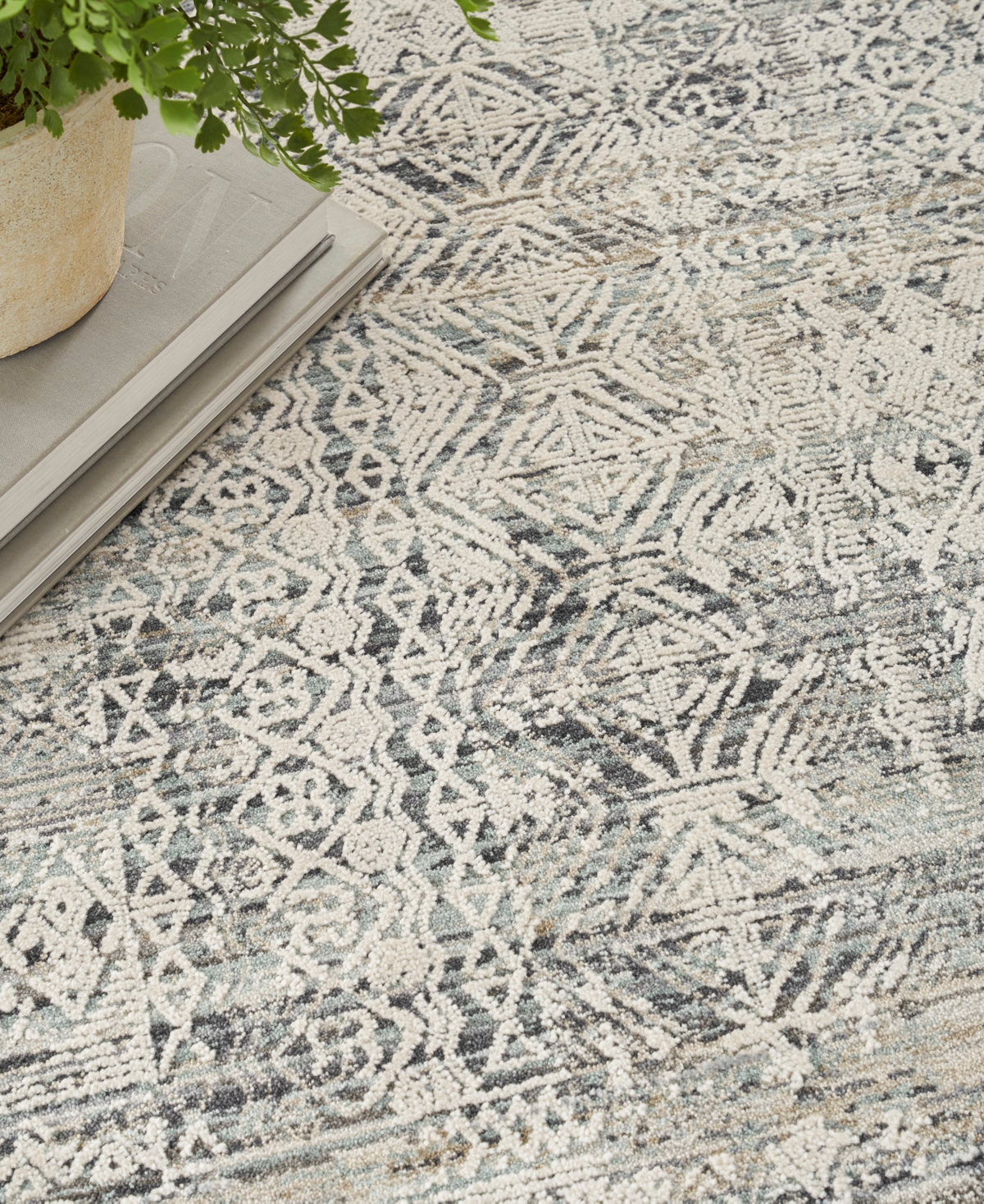 Nourison Home Lynx Lnx06 5'3"x7'10" Area Rug In Ivory,blue