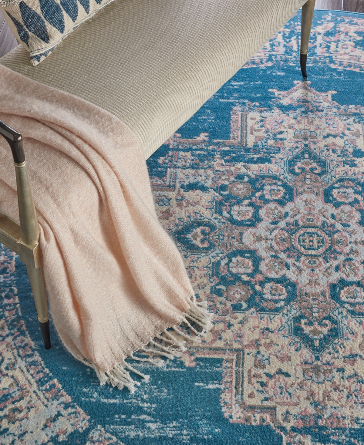 Nourison Home Grafix GRF14 8'x8' Round Area Rug