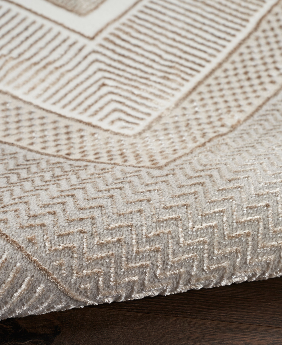 Nourison Home Glitz Glz07 5'3"x7'3" Area Rug In Ivory