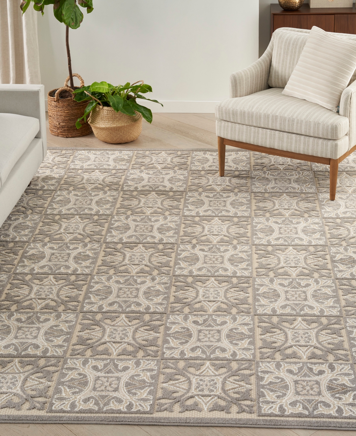 Nourison Home Aloha Alh34 7'x10' Area Rug In Ivory,gray