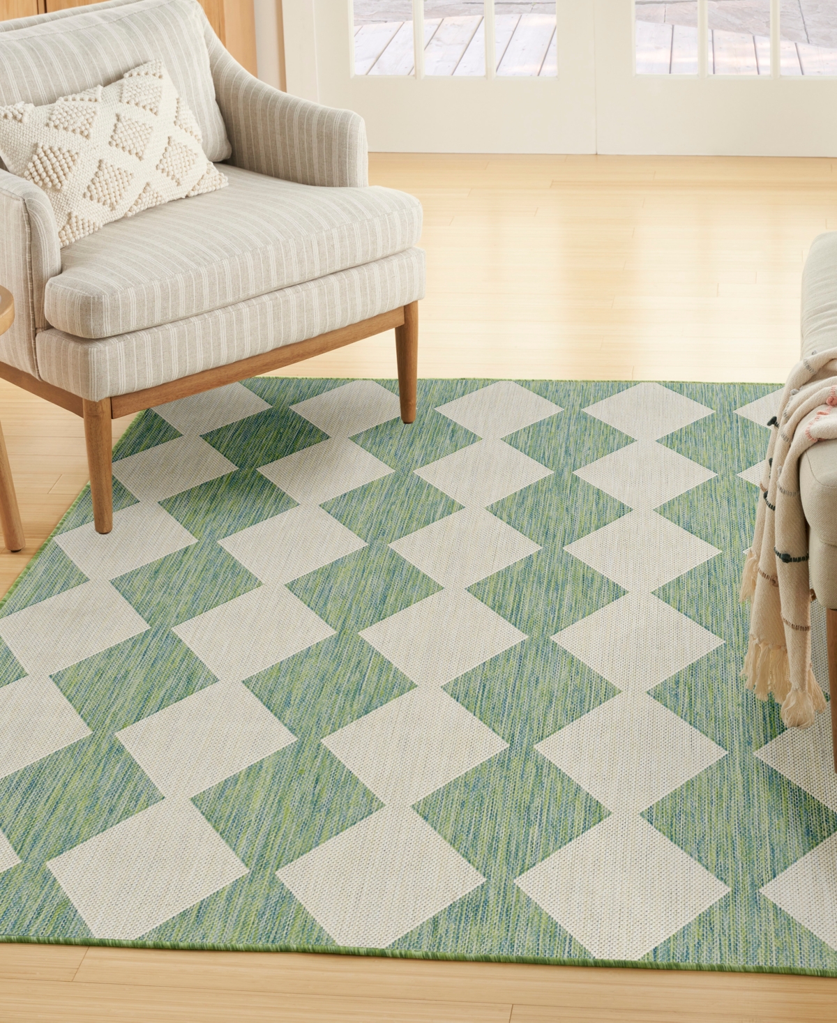 Nourison Home Positano Pos04 4'x6' Area Rug In Green