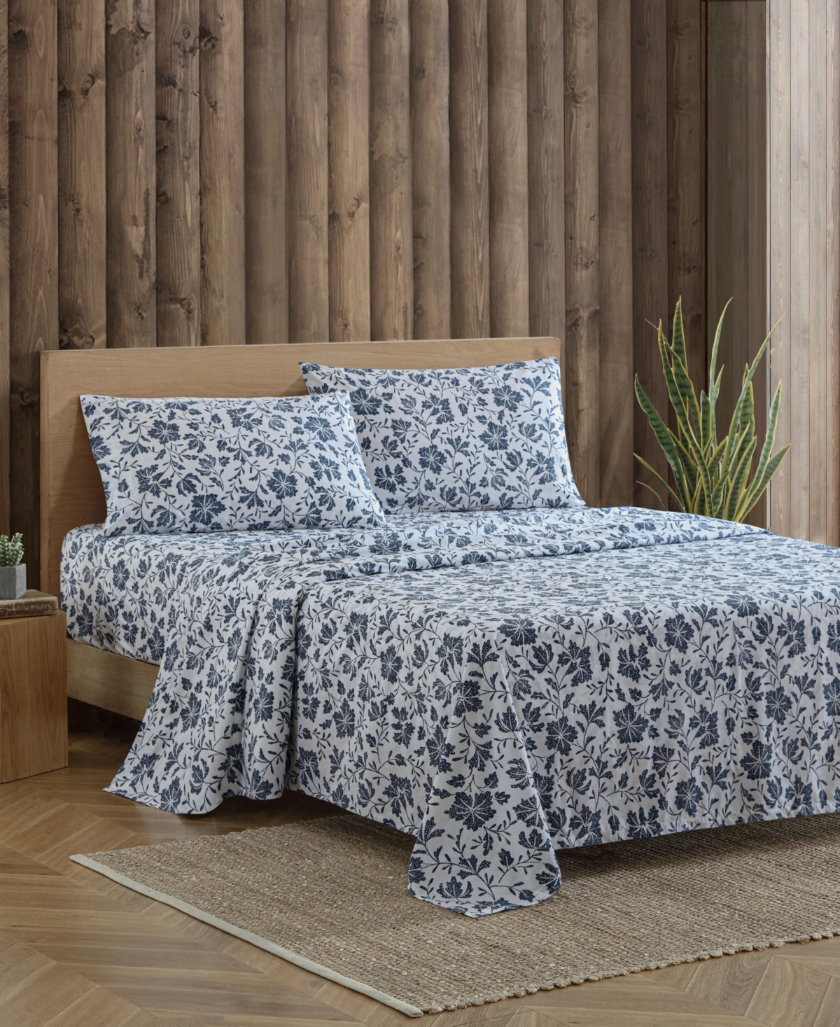 Eddie Bauer 200 Thread Count Woodblock Floral Cotton Percale Sheet Set In Woodblock Floral