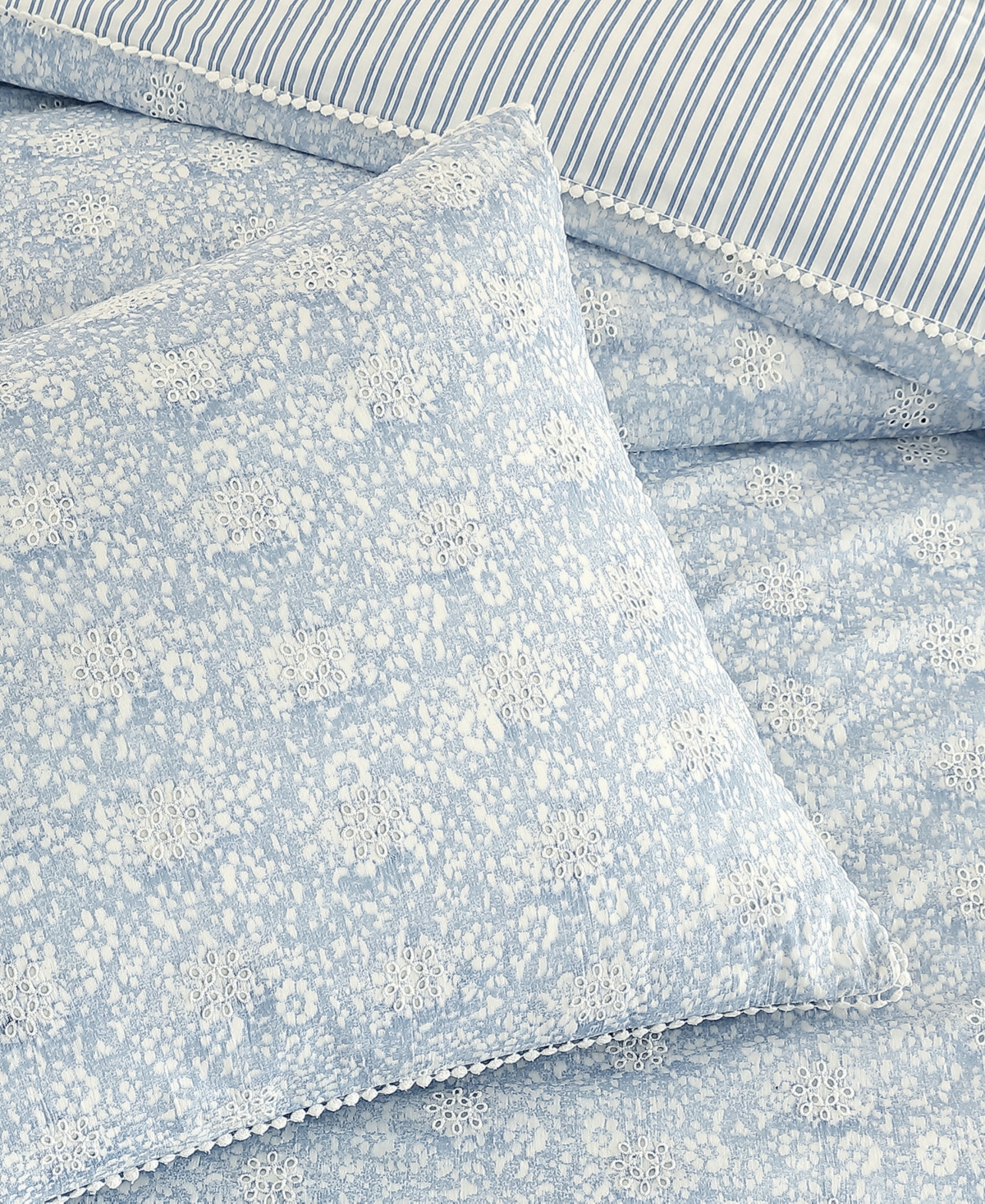 Peri Home Ikat Eyelet 3-Pc. Comforter Set, Full/Queen