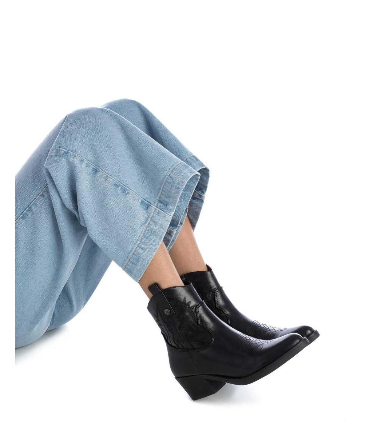 Xti Women's Italian Western Booties By