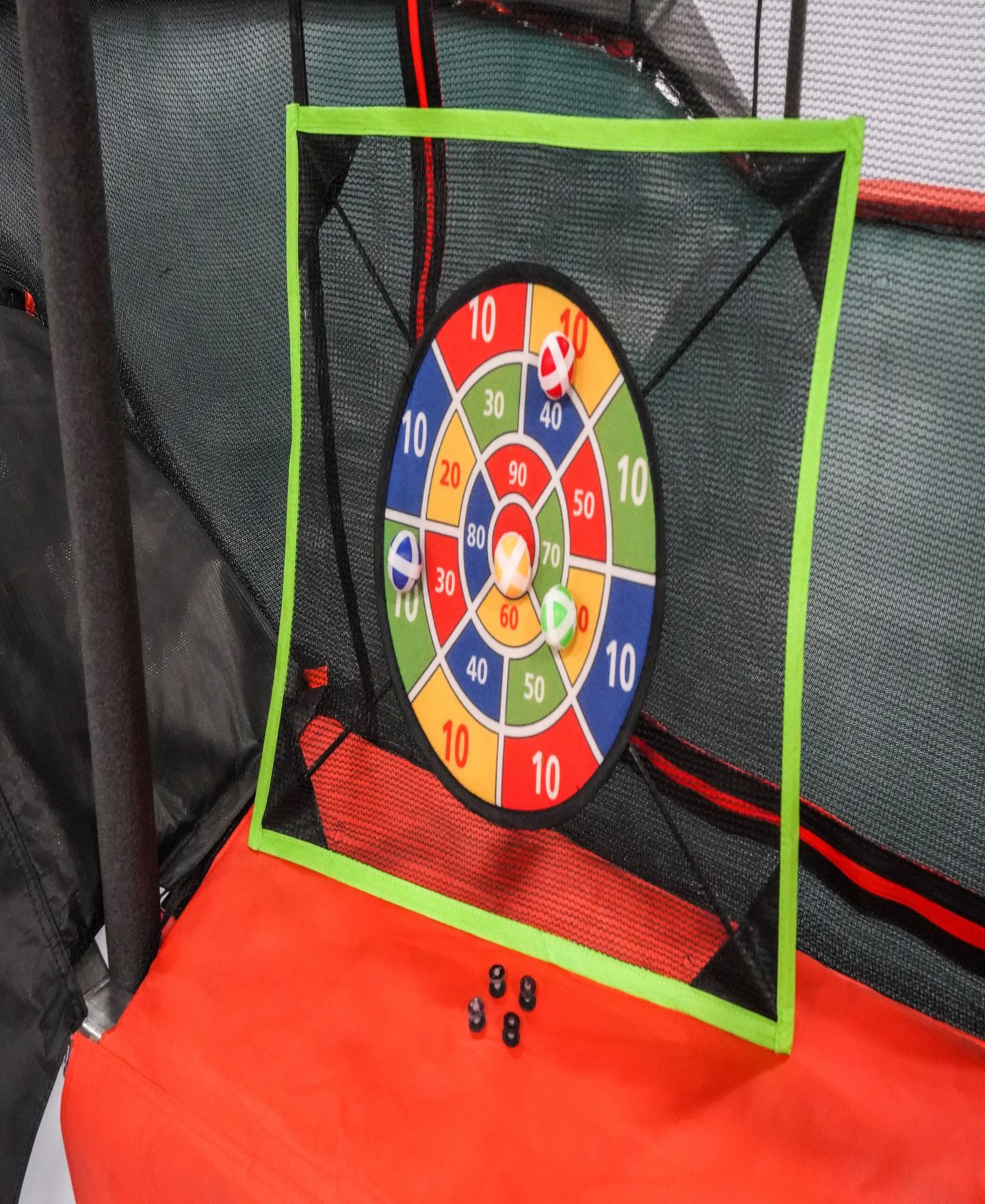Детская игрушка JumpKing 10ft x 17ft Giant Oval Multi Level Heavy Duty Trampoline with Enclosure, Ages 5+, цвет: Чёрный — фото 9