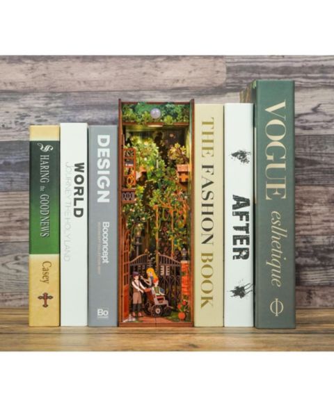 Детский конструктор Flash Popup Secret Garden Motion-Sensing LED 80-Piece 3D Book Nook Building Kit, Ages 14+, цвет: Зелёный