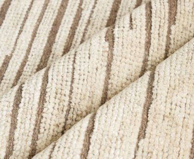 Exquisite Rugs Eaton 4042 Rug Collection In Beige