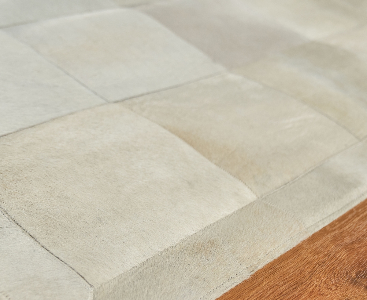 Exquisite Rugs Natural Hide 8264 8'x11' Area Rug In White