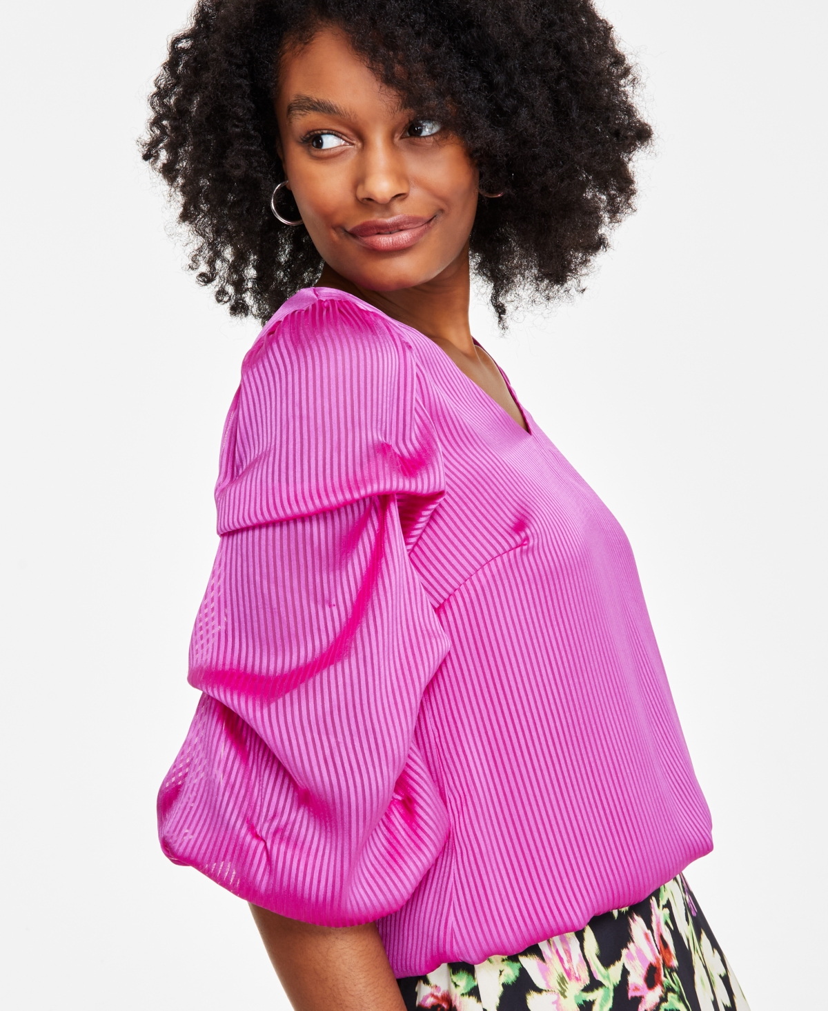 Vince Camuto Women's V-Neck Bubble-Sleeve Top