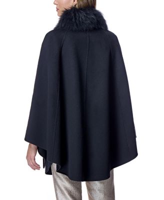 Women's Cashmere Cape with Buckle Detail