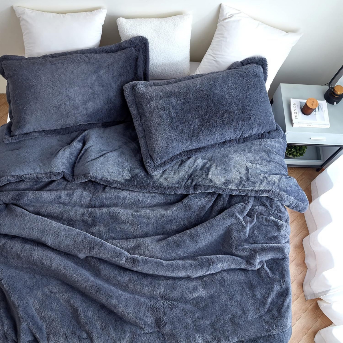 Chunky Bunny - Coma Inducer Oversized Comforter Set