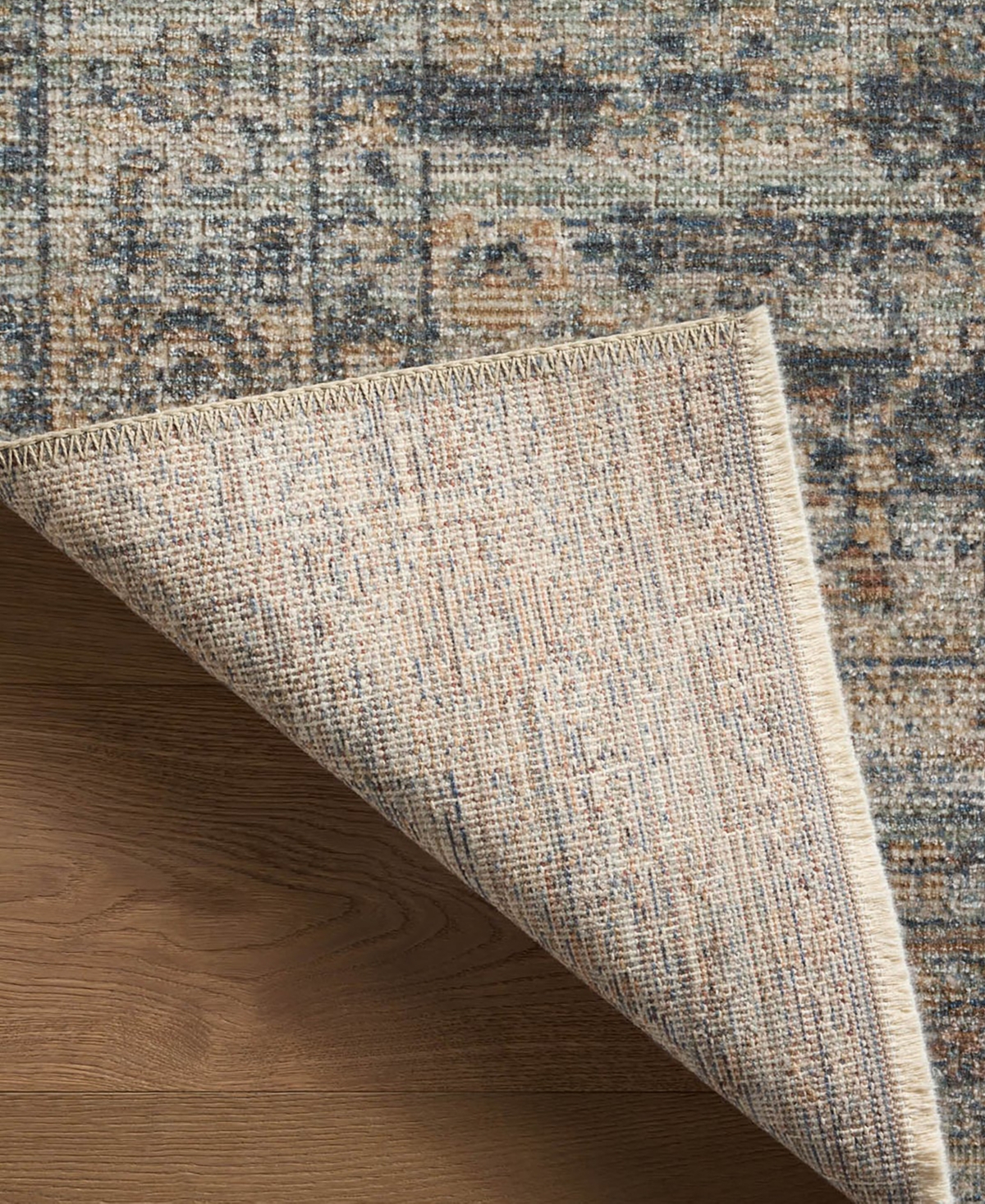 Loloi Heritage Her-09 9'x12' Area Rug In Multi