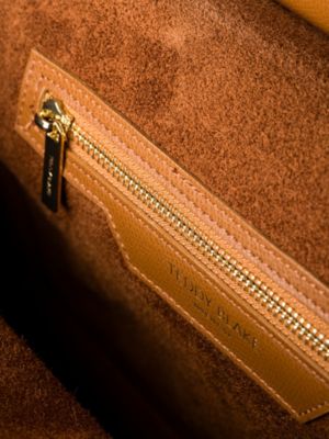 Gigi Palmellato  13"