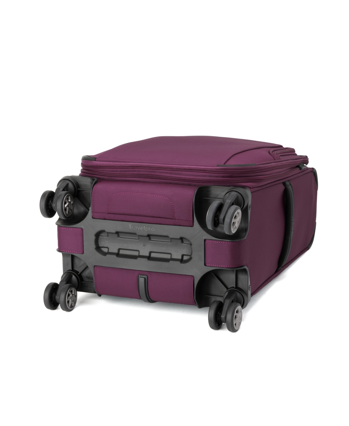 Travelpro Walkabout 7 Carry-on Expandable Spinner In Royalty Red
