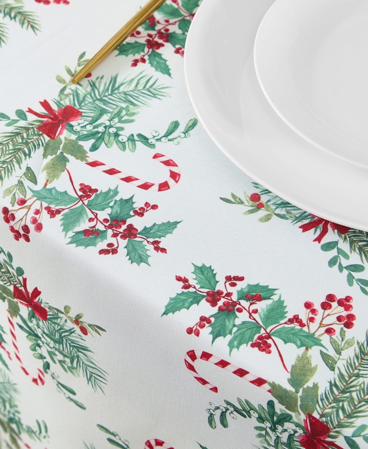 Laura Ashley Easy Care Holiday Tablecloth, 70" Round In Candy Cane