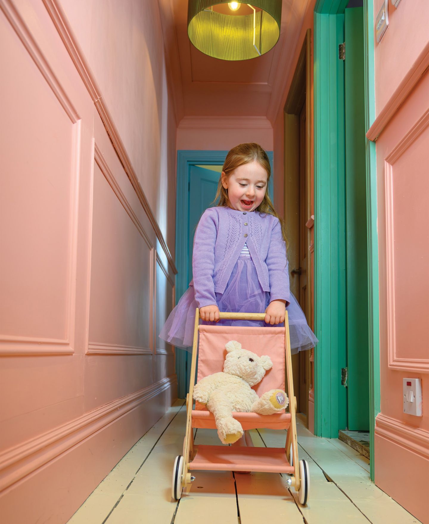 Деревянная коляска для кукол Mentari Toys, 3+ — фото 3