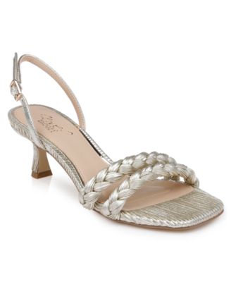 Jewel Badgley Mischka