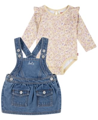 Levi's