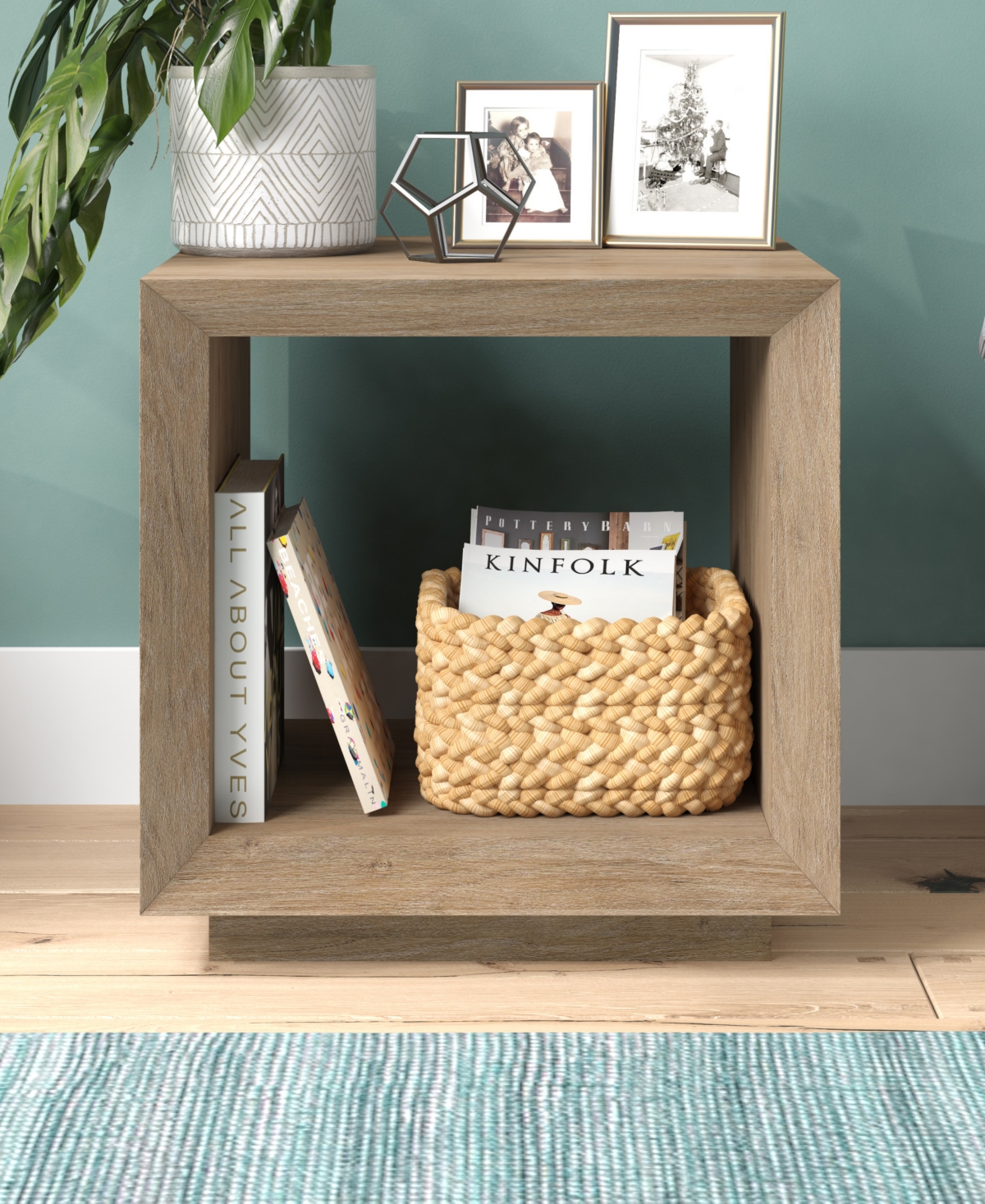 Hudson & Canal 22" Tannen Wide Rectangular Side Table In Antiqued Gray Oak