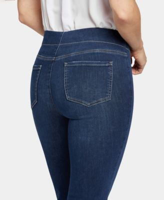 Women's Pull On Straight Jeans