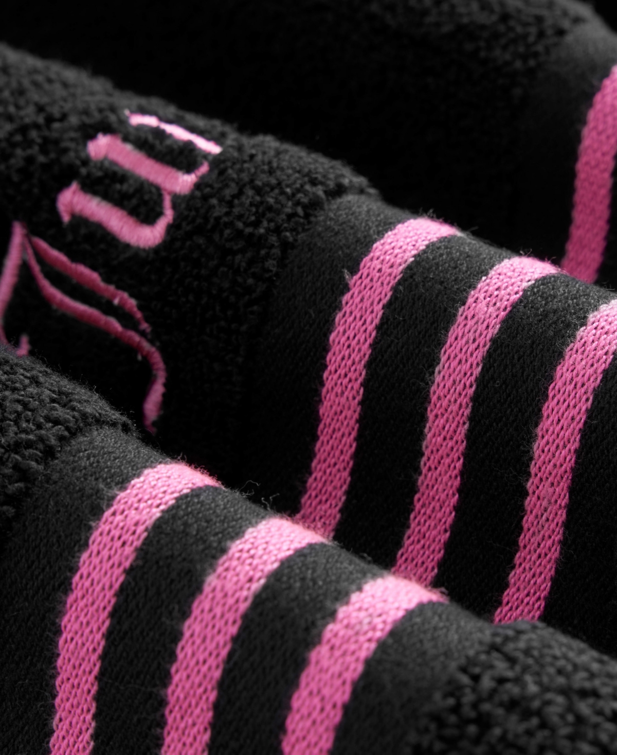 Juicy Couture Neon Border Cotton 6-pc. Bath Towel Set In Black,hot Pink